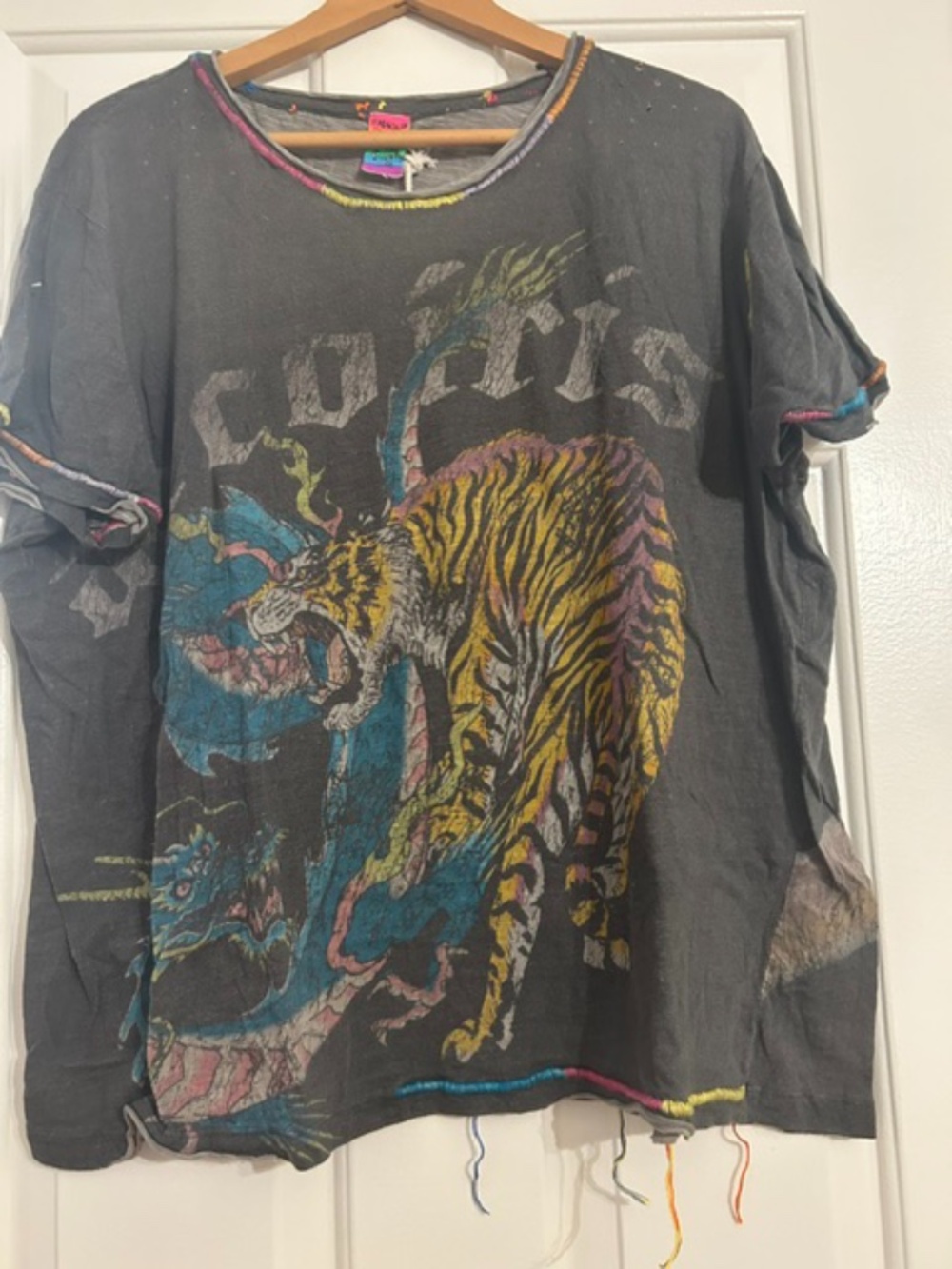 NWT - Magnolia Pearl Arcoiris T-Shirt TOP 3535-OZZY